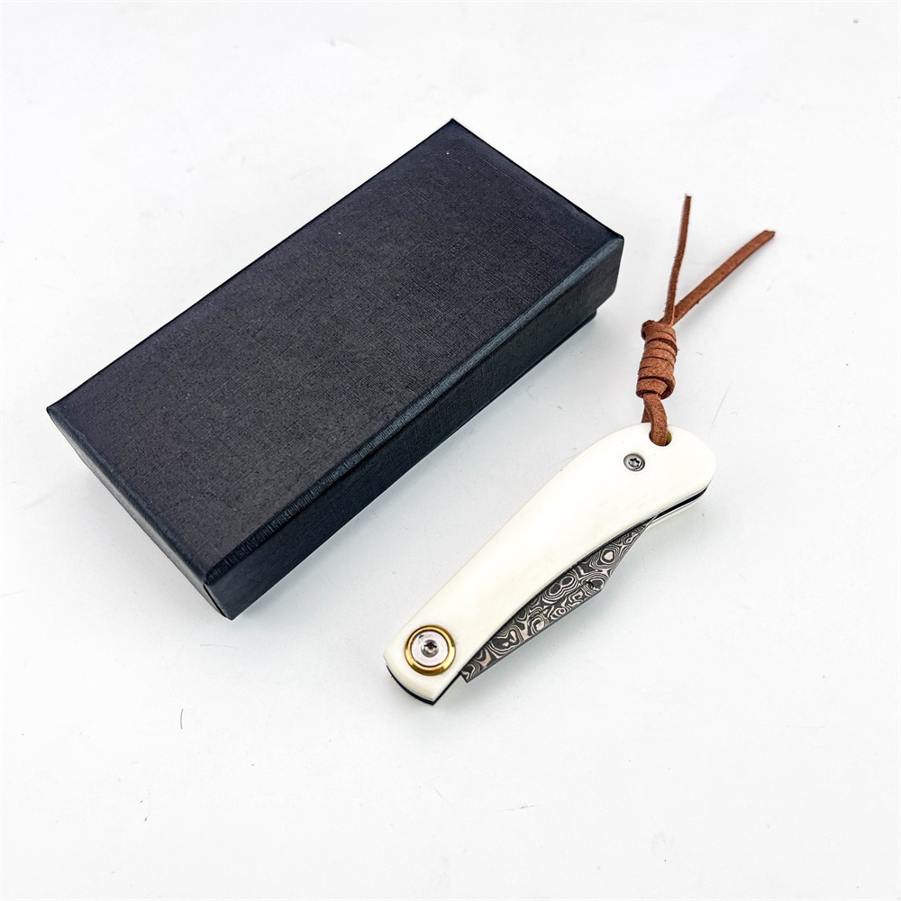 Compact Vintage Damascus Foldi - Vintage Collectible Knife 评论和价格
